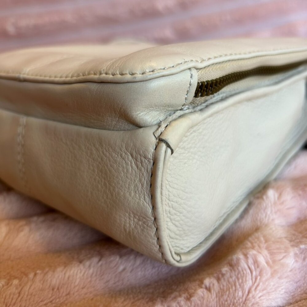 American Leather Crossbody Bag RFID Small Lightweight Travel Purse - Picture 6 of 16